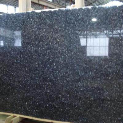 3cm, Lot 15, 111x76